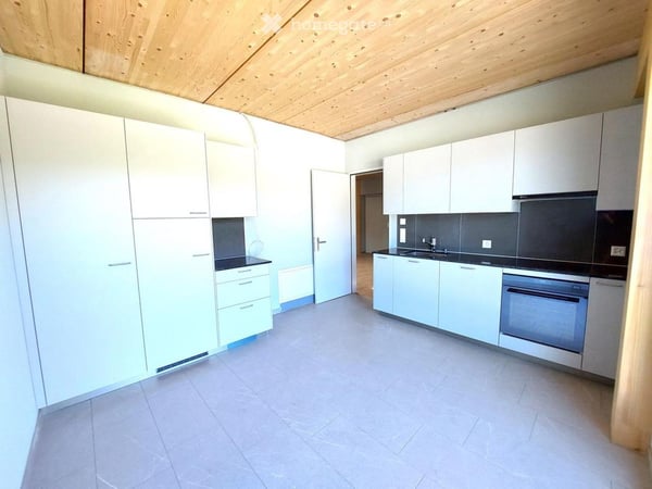 Top-Lage nahe Zürich: Helle 5.5-Zimmer-Büro- / Praxisfläche in Würenlos (AG) 5