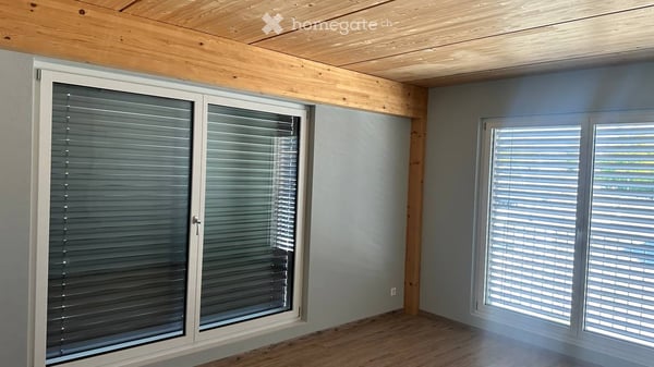Top-Lage nahe Zürich: Helle 5.5-Zimmer-Büro- / Praxisfläche in Würenlos (AG) 3