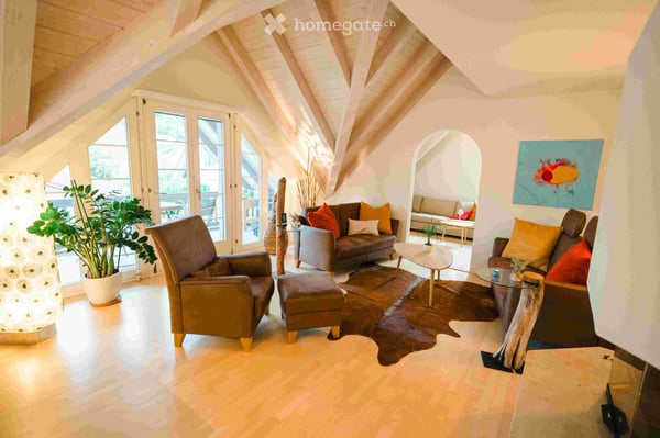 Charmante 5.5-Zimmer-Maisonette-Wohnung in Bachenbülach 4