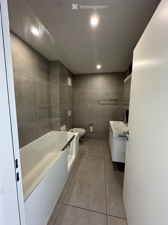 Charmant appartement de 2.5 pièces avec terrasse à Lengnau BE – disponible immédiatement 3