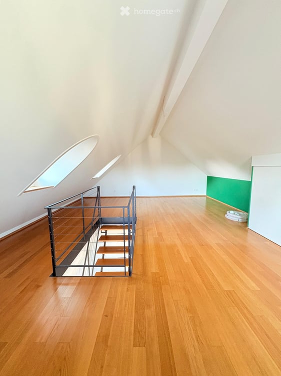 Schöne und helle 4.5-Zimmer-Maisonettewohnung im Dorfkern 8