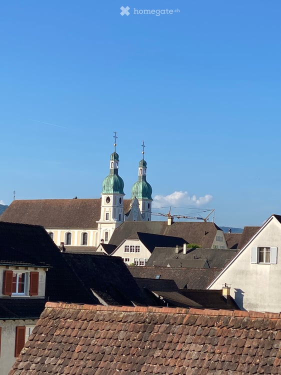 Schöne und helle 4.5-Zimmer-Maisonettewohnung im Dorfkern 16