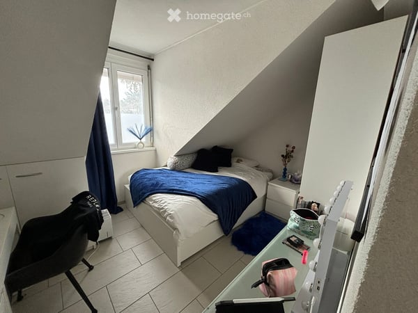 Dachwohnung in Engstringen 5