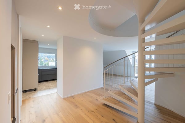 Moderne 4.5-Zimmer-Duplex-Wohnung in ruhiger Lage von Oberentfelden 3