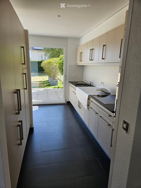 Magnifique villa jumelée de 4.5 pces + 1 pce en sous-sol – disponible immédiatement 4