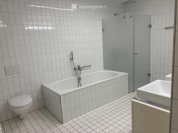 120m2 Wohnkomfort in 3.5-Zimmer-Wohnung - ruhig, waldnah und in 10 Gehminuten am HB 8