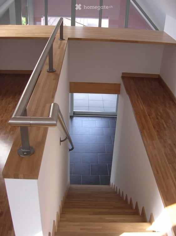 Grosszügige 4 1/2 Zi-Dachgeschoss-Maisonette-Wohnung 11