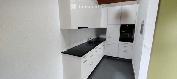 Charmante 2.5-Zimmer-Dachwohnung in Zufikon 4
