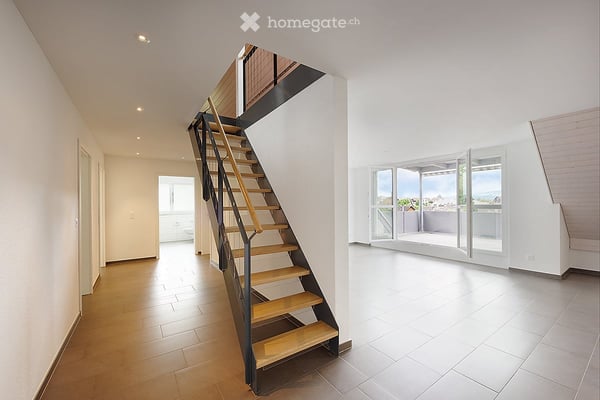 5.5-Zimmer-Maisonette-Wohnung in Jonen 1