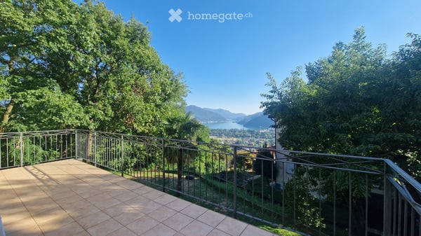 Elegante villa unifamiliare con vista panoramica a Neggio 12
