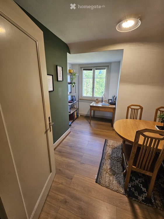 Charmante 3-Zimmer-Wohnung mit schöner Aussicht in Spiez 5