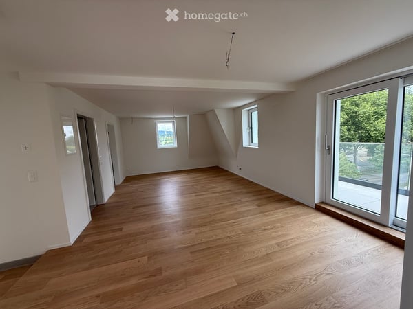 Neue 1.5 Zimmerwohnung mit Terrasse und 1.5 Zimmer-Wohnungen mit Loggia, gute Lage, in Schlieren 5