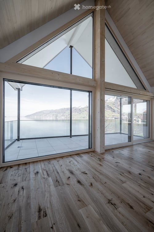 3.5-Zimmer-Maisonette-/Galeriewohnung in Arth mit Aussicht auf den Zugersee inkl. Garage 2