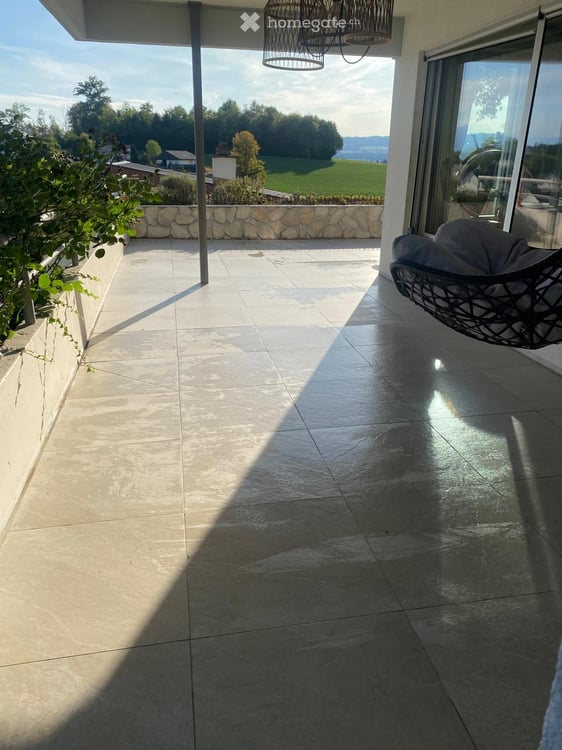 Charmante 3.5-Zimmer-Terrassenwohnung über den Dächern von Knonau 17