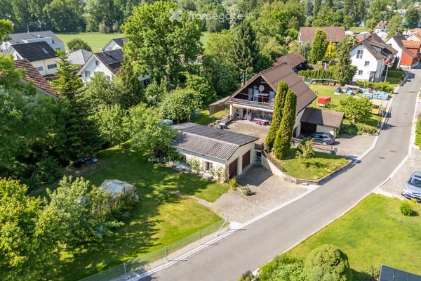 Grosszügiges Grundstück mit Haus und Entwicklungspotenzial 9