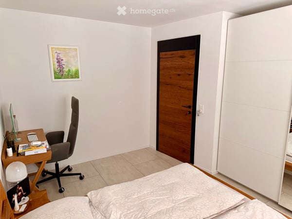 Komplett sanierte, Moderne 4.5-Zimmer-Wohnung in Langnau am Albis 9