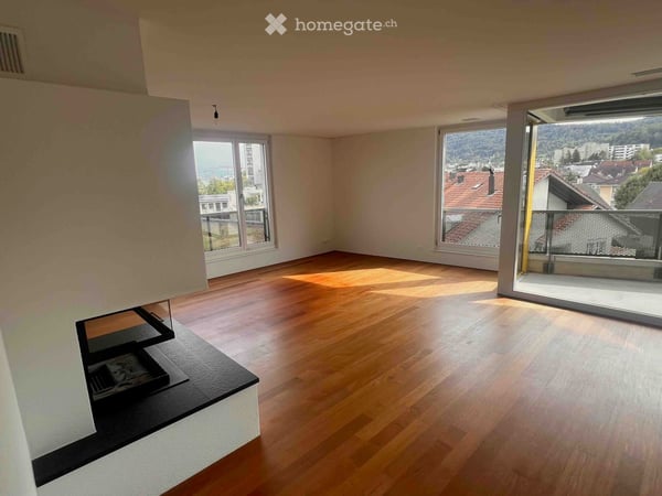 Helle 3.5-Zimmer-Wohnung mit Balkon und schöner Aussicht in Zürich-Altstetten 1