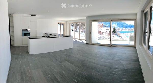 Moderne, sonnige Neubauwohnung an schönster Lage in Laax!