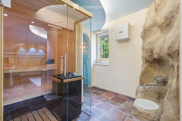 Hochwertige Familienvilla mit Pool und herrlichem Garten in Friedrichshafen 34
