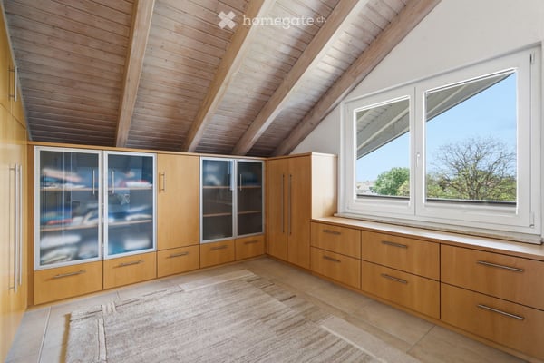 Hochwertige Familienvilla mit Pool und herrlichem Garten in Friedrichshafen 23