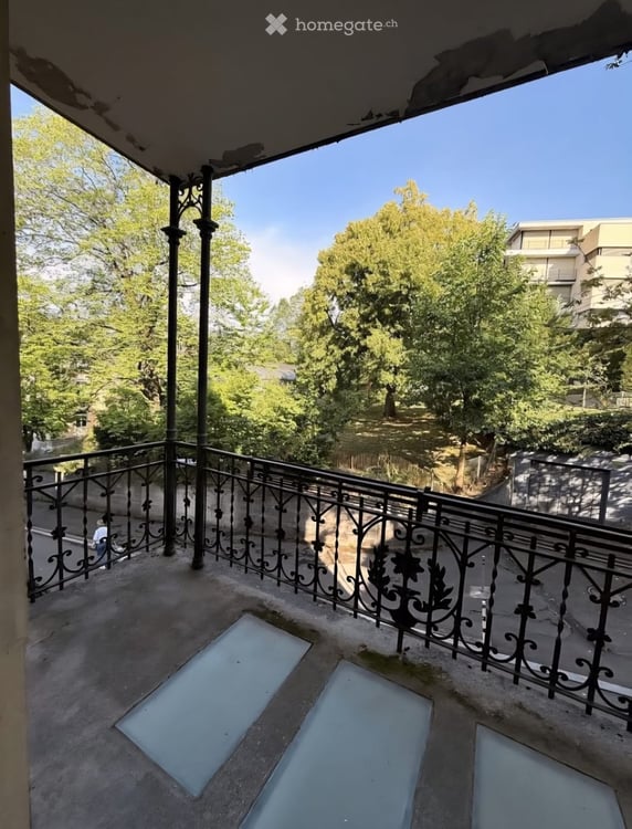 Charmant appartement de 4.5 pièces avec balcon à Zurich 3
