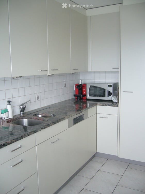 4 1/2 Zimmerwohnung an zentraler ruhiger Lage im 2.OG 2