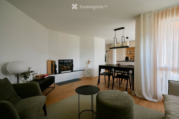 Wohnen mit Weitblick – charmante 2.5-Zimmer-Wohnung in Flims-Dorf 2