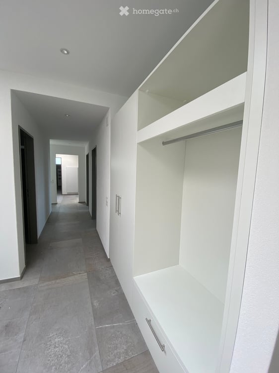 Wohnen mit Weitblick – grosszügig, privat und mit Ferienstimmung 13