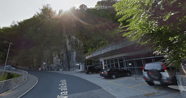 Autosilo Parcheggio in vendita a Locarno Orsolina 4