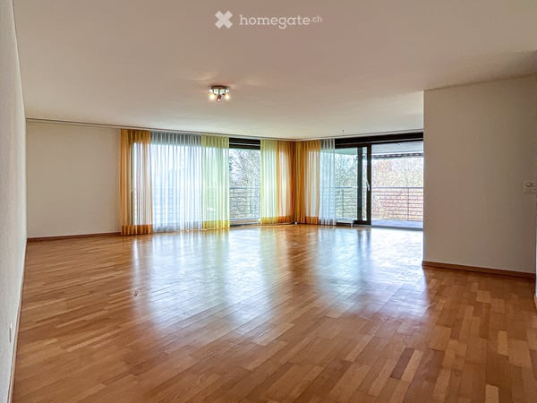 Ruhige Natur-Oase mit zentraler Anbindung: 1.5 Zimmer-Apartment im Kreis 7 von Zürich 1