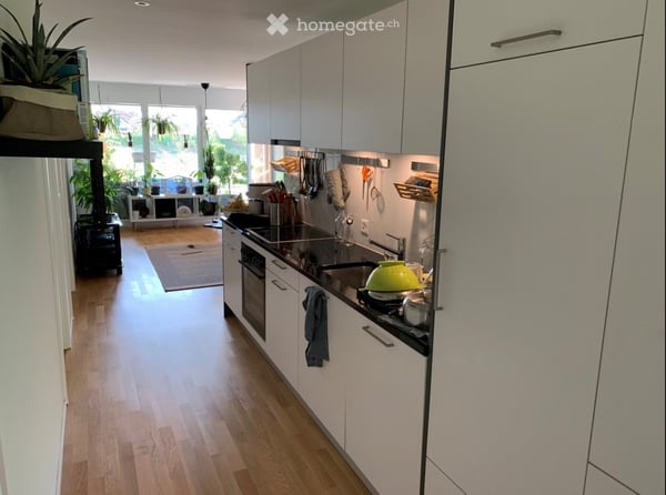Helle 4.5-Zimmer-Wohnung mit Balkon und schöner Aussicht in Ostermundigen 2