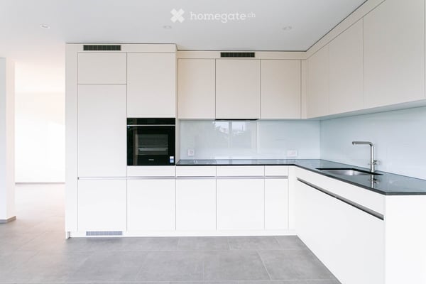 Erstvermietung: Moderne 1.5-Zimmer-Neubauwohnung mit Balkon in Zürich-Seebach 4