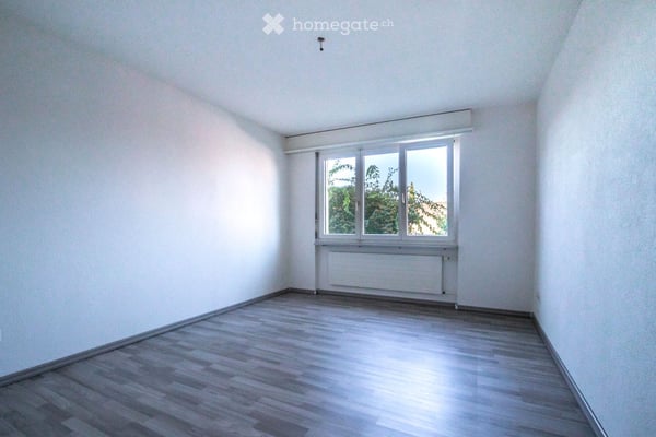 2.5-Zimmer-Wohnung mit Balkon und PP in der Tiefgarage - Dielsdorf 5