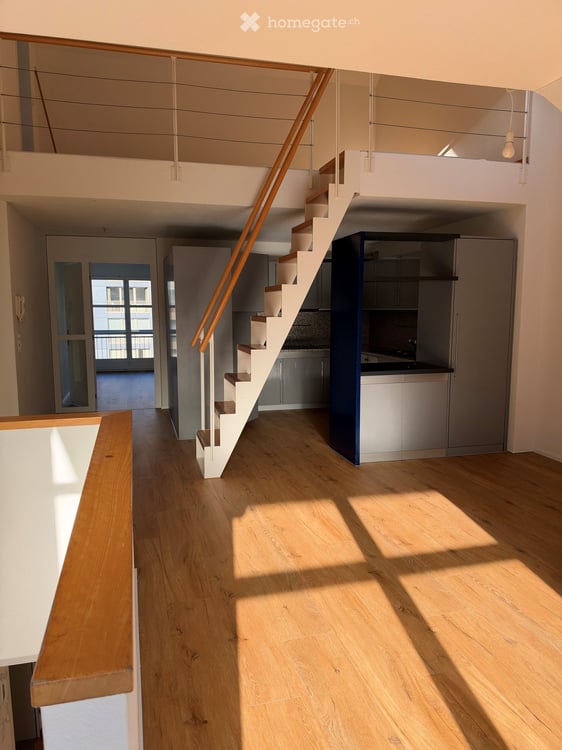 Grosszügige 4-Zimmer-Maisonette-Wohnung mit Balkon in Root 1