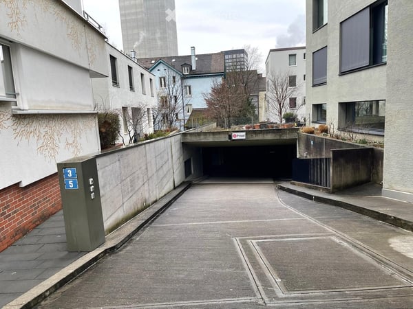 Tiefgarage in Zürich-Wipkingen an zentraler Lage in Bahnhofsnähe zu vermieten 3