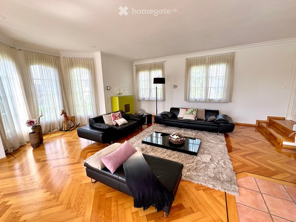 Repräsentatives 7.5 Zimmer Einfamilienhaus mit aussergewöhnlichem Platzangebot 14