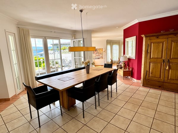 Repräsentatives 7.5 Zimmer Einfamilienhaus mit aussergewöhnlichem Platzangebot 11
