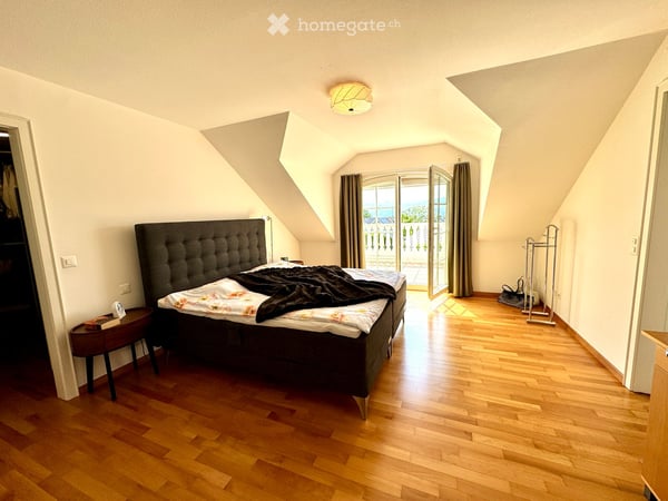 Repräsentatives 7.5 Zimmer Einfamilienhaus mit aussergewöhnlichem Platzangebot 19