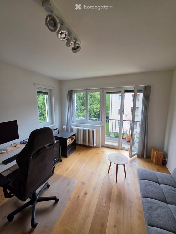 Schöne moderne 2.5 Zimmer Wohnung Zürich Wiedikon 1