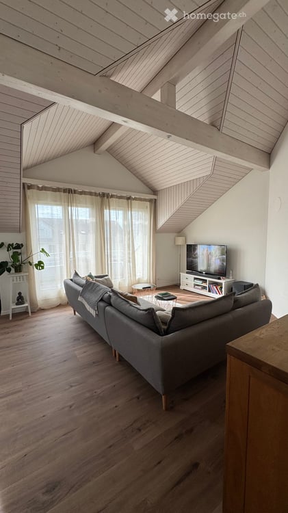 Charmante 3.5-Zimmer-Dachwohnung in Inwil 4