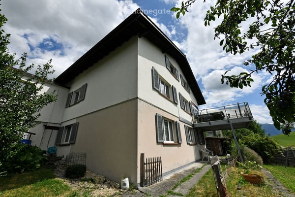 Freistehendes Zweifamilienhaus in Gommiswald/Uetliburg SG 6