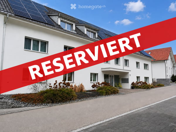 Rererviert / Moderne 4.5-Zimmer-Gartenwohnung mit viel Platz und eigenem Garten