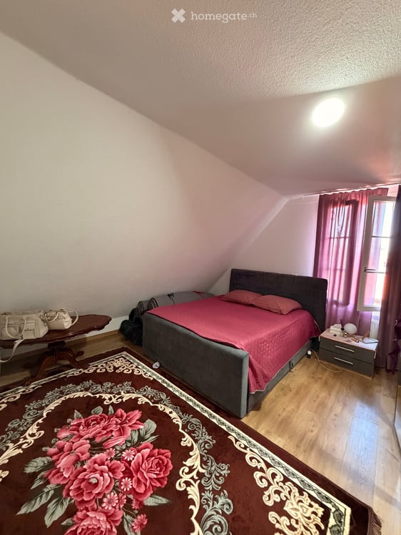 Charmante 5.5-Zimmer-Dachwohnung in Köniz – sofort verfügbar 2