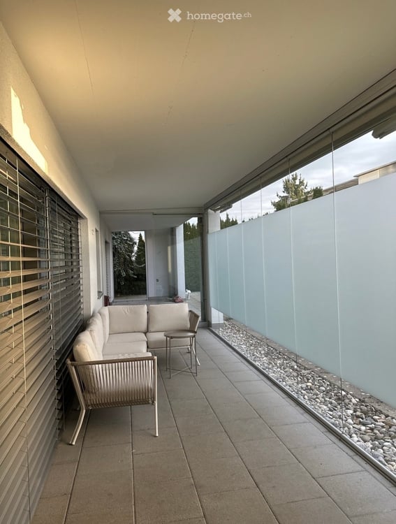 Charmante 2.5-Zimmer-Gartenwohnung in Richterswil 2