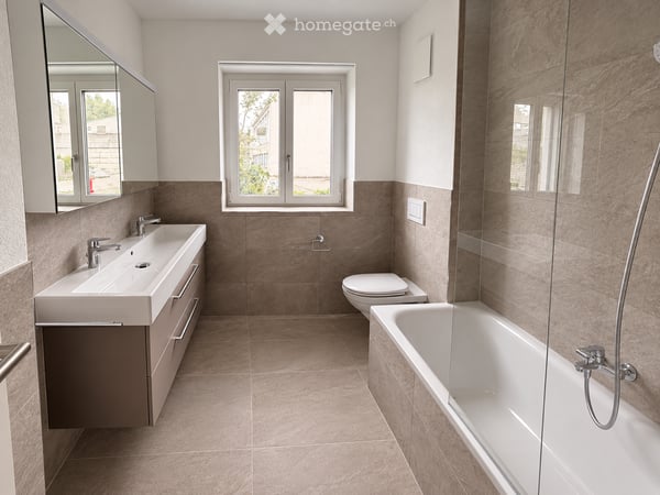 Exklusives 9 Zimmer-Einfamilienhaus mit unverbaubarer Seesicht 6