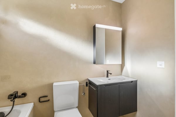 Neu renovierte 1.5-Zimmerwohnung mit Blick aufs Spalentor 5