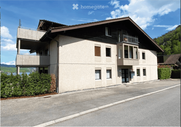 4.5-Zimmer-Dachwohnung mit Berg- und Seesicht in Greppen 2