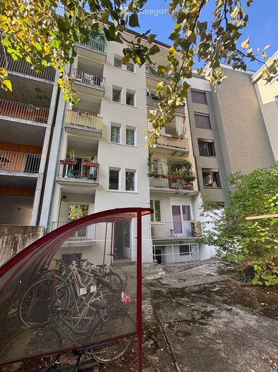Gemütliche 1.5-Zimmerwohnung an toller Lage mit separater Küche, Balkon und Keller 7