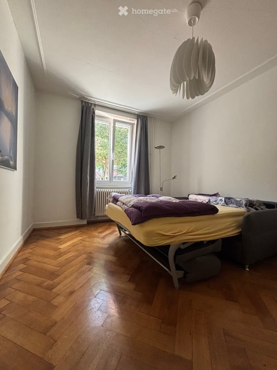 Gemütliche 1.5-Zimmerwohnung an toller Lage mit separater Küche, Balkon und Keller 3
