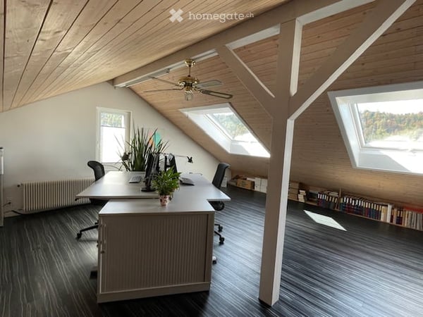 Grosszügiges 5.5-Zimmer-Doppeleinfamilienhaus mit schönem Garten 17